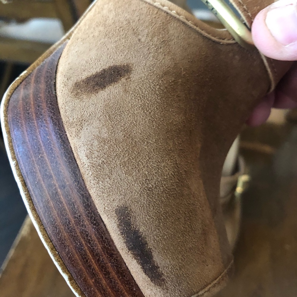 UGG TAN SUEDE MULES - Picture 5 of 11